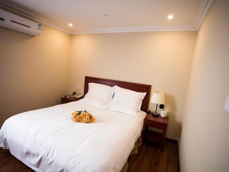 Greentree Inn Anhui Wuhu Zhongshan Road Pedestrian Street Express Hotel Dış mekan fotoğraf