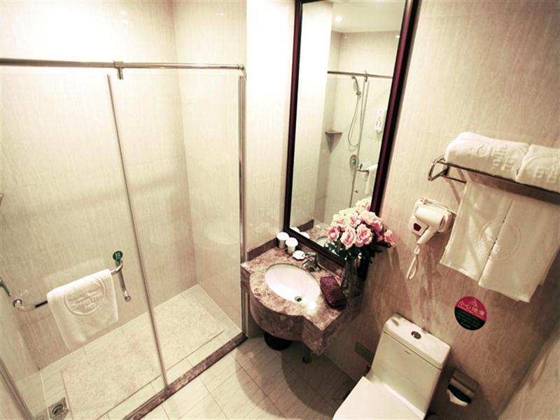 Greentree Inn Anhui Wuhu Zhongshan Road Pedestrian Street Express Hotel Dış mekan fotoğraf