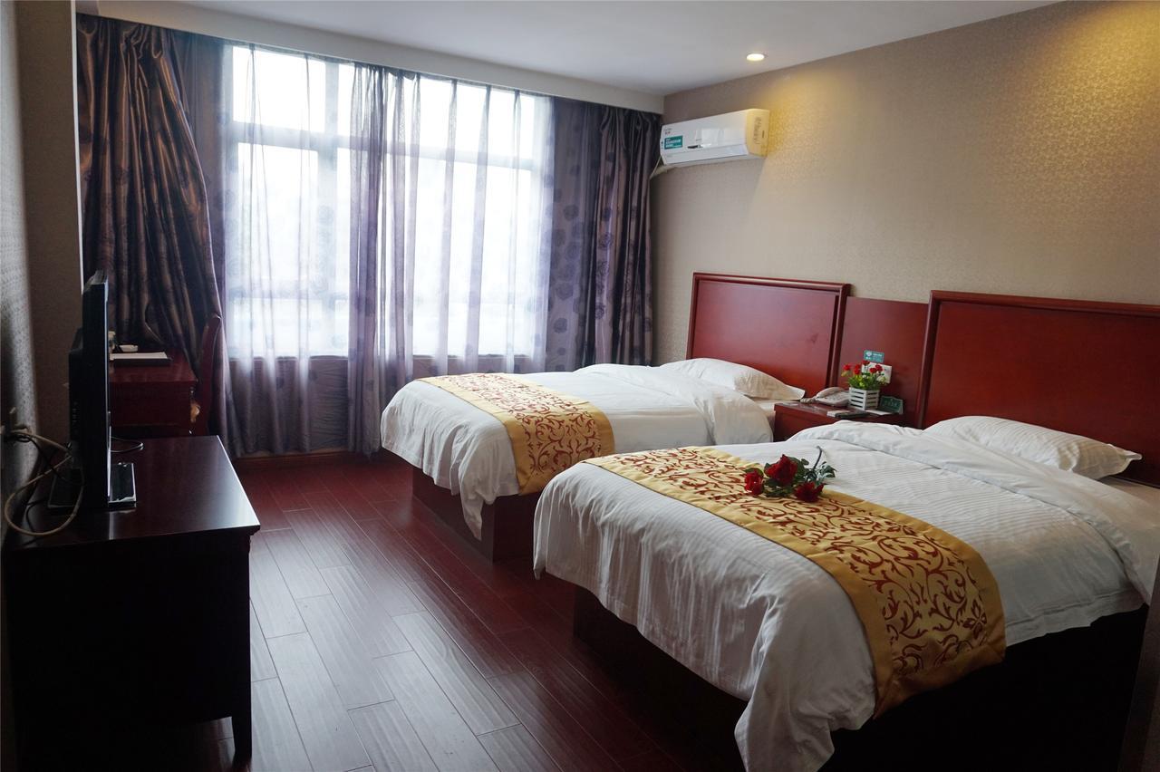 Greentree Inn Anhui Wuhu Zhongshan Road Pedestrian Street Express Hotel Dış mekan fotoğraf